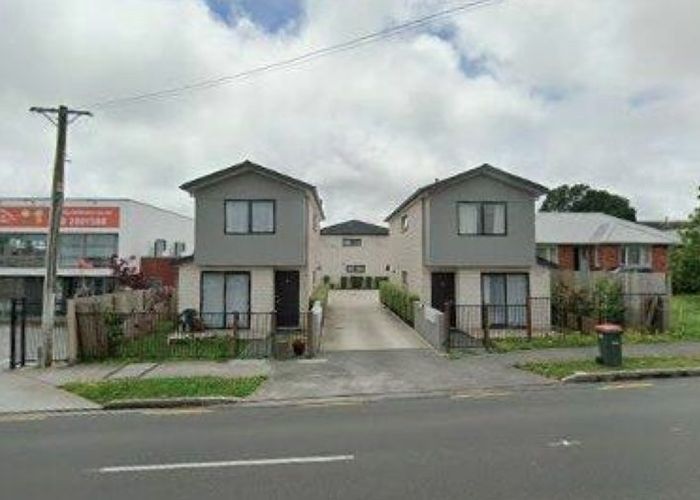  at 3/4017 Great North Road, Glen Eden, Auckland