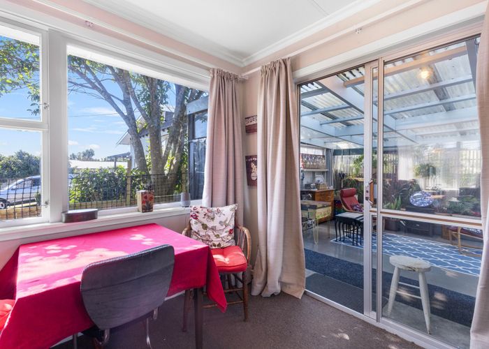  at 8 Omata Road, Westown, New Plymouth