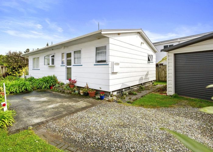  at 1/12 Mcmanaway Grove, Stokes Valley, Lower Hutt