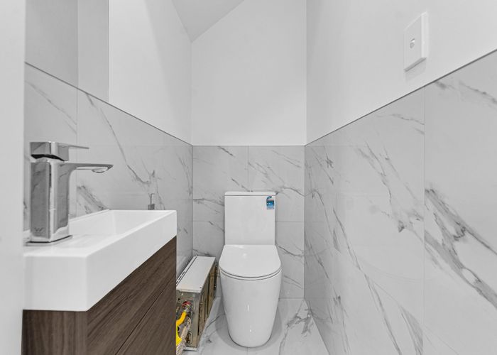  at 22B Justamere Place, Weymouth, Manukau City, Auckland