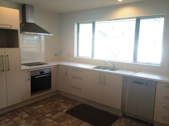  at 12 Nayland Street, Sumner, Christchurch City, Canterbury