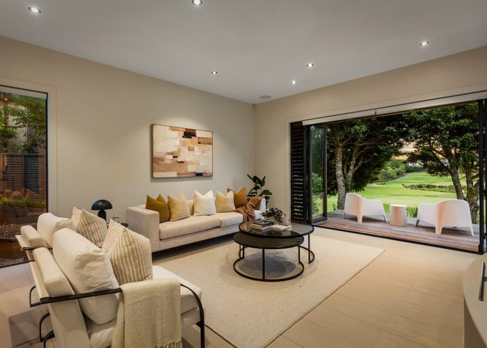  at 6 Allen Johnston Place, Saint Johns, Auckland