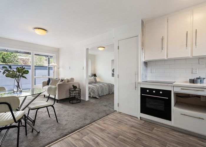  at 1/3 Sherbourne Road, Mount Eden, Auckland City, Auckland