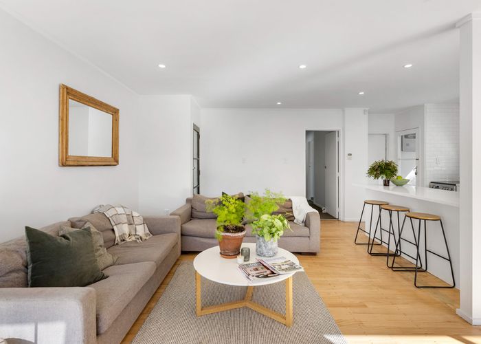  at 61 Vandeleur Avenue, Birkdale, North Shore City, Auckland
