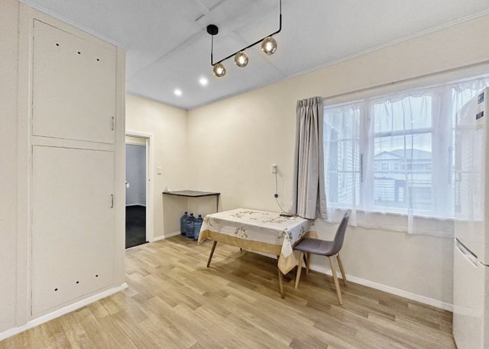  at 33 Swiss Avenue, Gonville, Whanganui, Manawatu / Whanganui