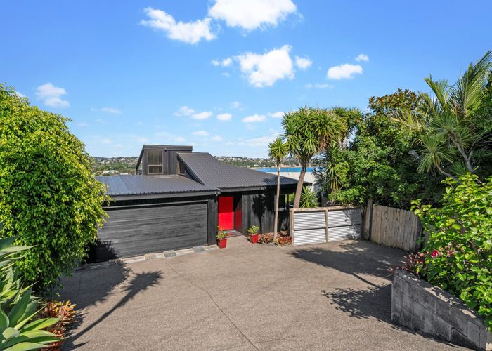  at 16 Tindalls Bay Road, Tindalls Beach, Whangaparaoa