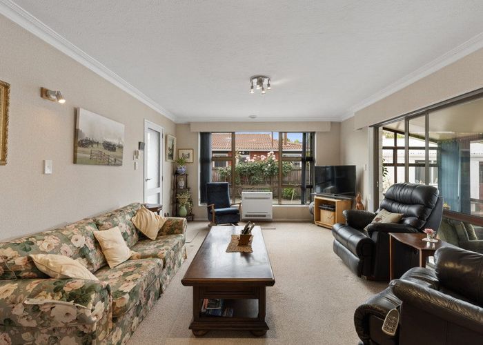  at 2/16 Camrose Place, Ilam, Christchurch City, Canterbury