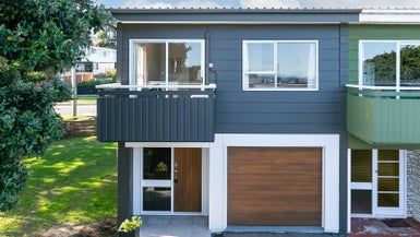  at 5/20 Bay Drive, Titahi Bay, Porirua