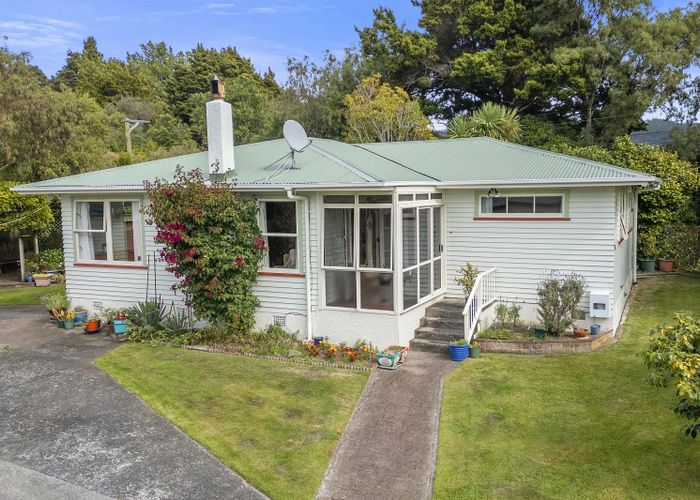 at 32 Pempsey Street, Silverstream, Upper Hutt, Wellington