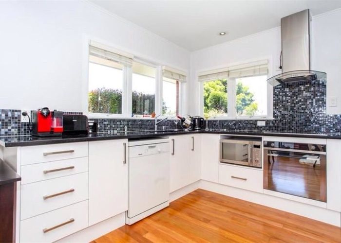 at 3/6 Northboro Road, Hauraki, North Shore City, Auckland