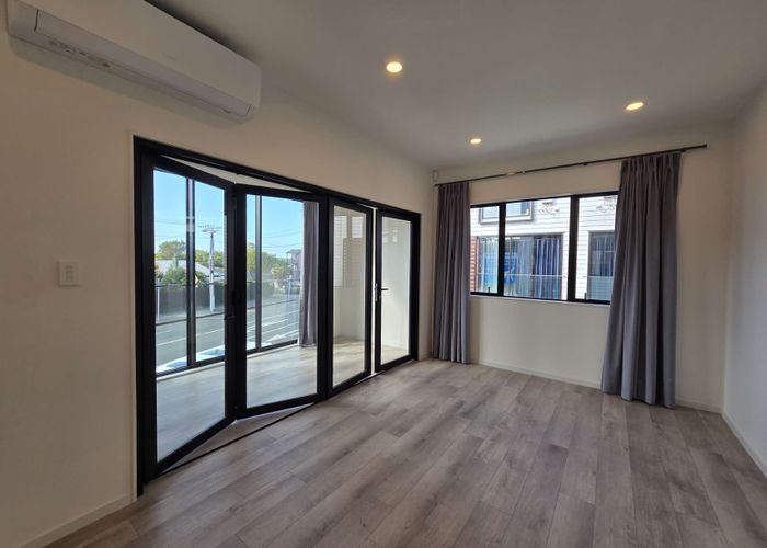  at 1/2075 Great N Rd, Avondale, Auckland City, Auckland