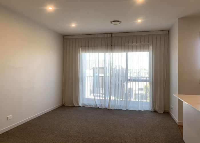  at 9/1 Genevieve Lane, Hobsonville, Waitakere City, Auckland