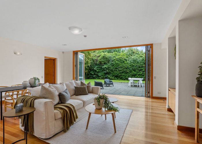  at 17 Makora Street, Fendalton, Christchurch City, Canterbury