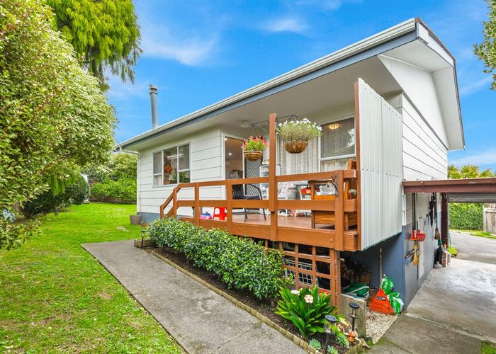  at 1/11 Zita Maria Drive, Massey, Auckland