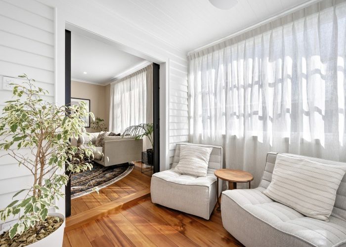  at 6 KOWHAI ST , Eastbourne, EASTBOURNE