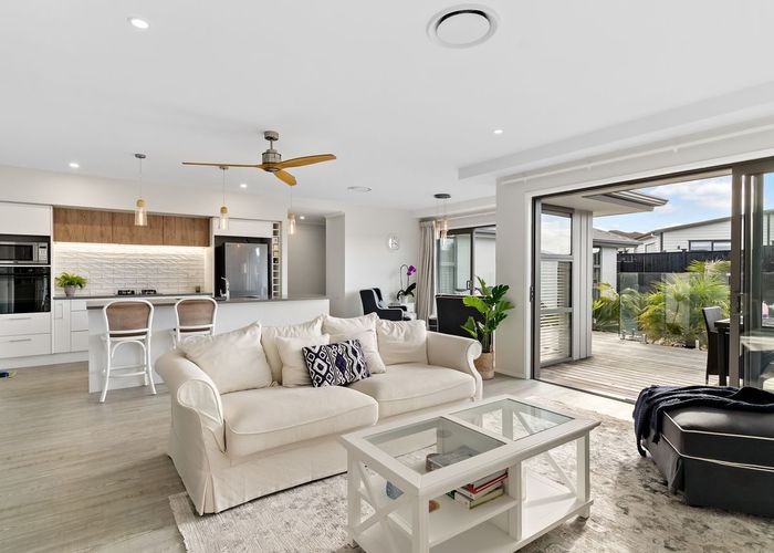  at 6 Davey Crescent, Orewa, Orewa