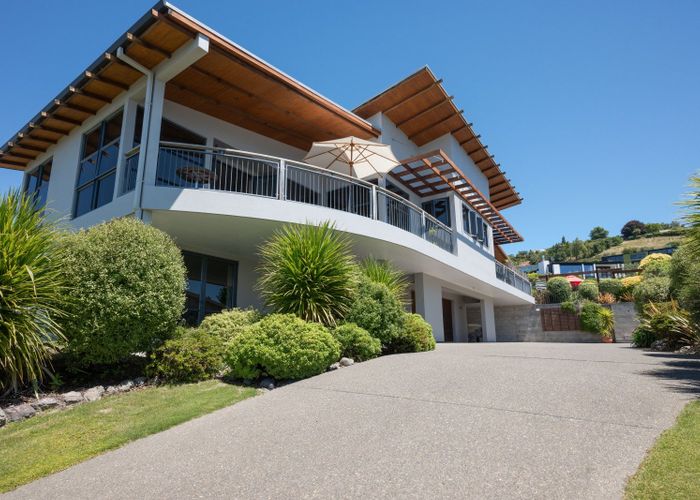  at 18 Wakeman Road, Acacia Bay, Taupo