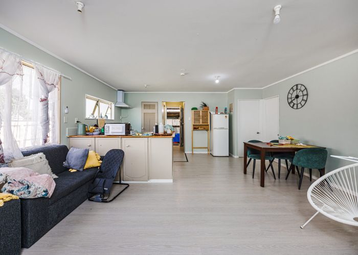  at 319 Massey Road, Mangere East, Auckland