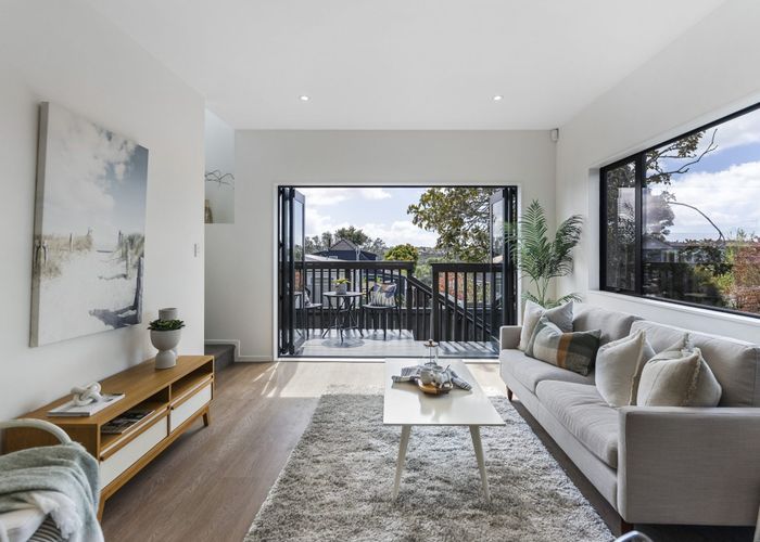  at 1B Castleton Street, Birkdale, North Shore City, Auckland