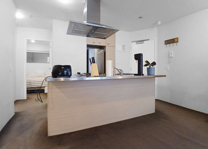  at 105/8 Ronayne Street, Auckland Central, Auckland