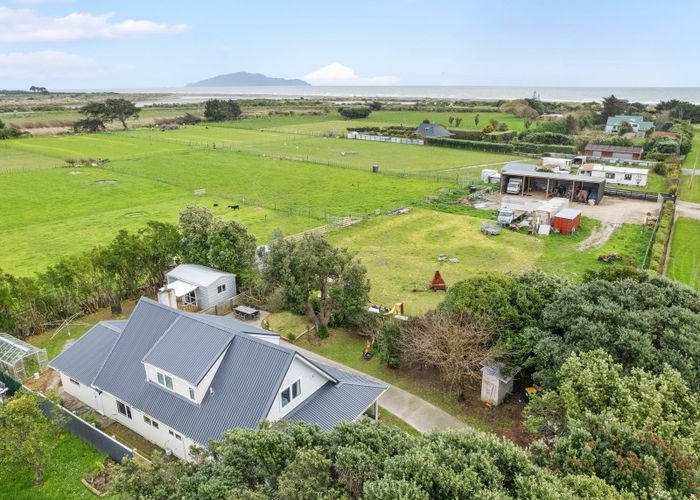  at 53 Atkinson Avenue, Otaki Beach, Otaki