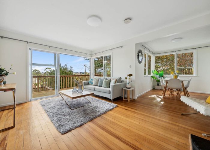  at 3 Marie Crescent, Te Atatu South, Waitakere City, Auckland
