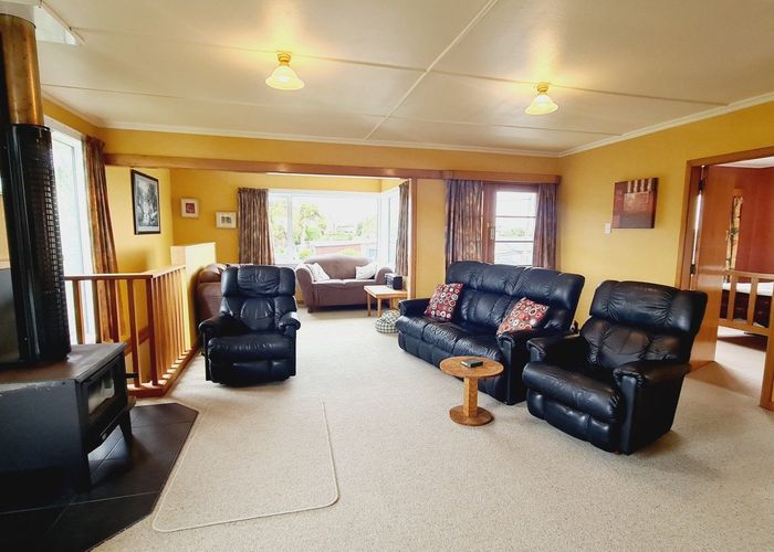  at 17 Irwin Street, Riverton, Southland, Southland