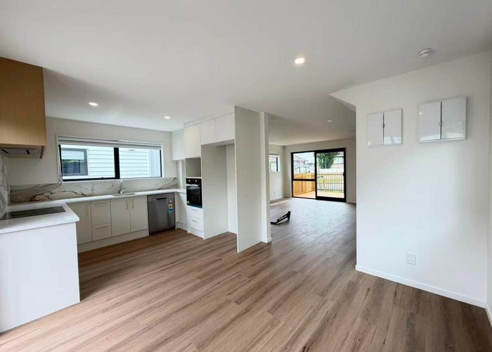  at 3/29 Crown Crescent, Otara, Manukau City, Auckland