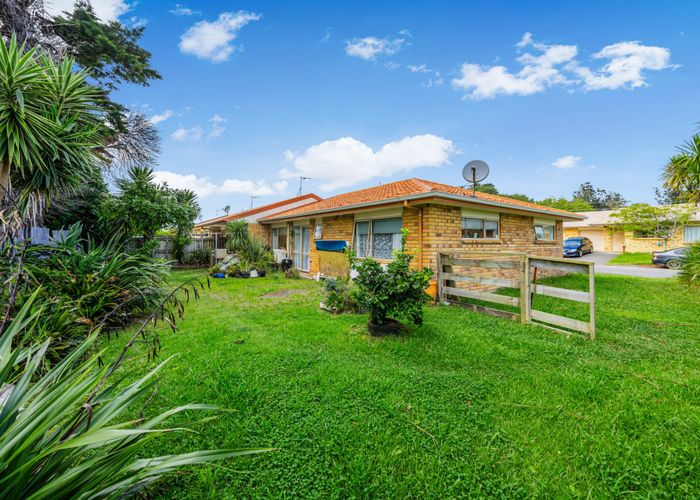  at 23 Carlas Way, Ranui, Waitakere City, Auckland