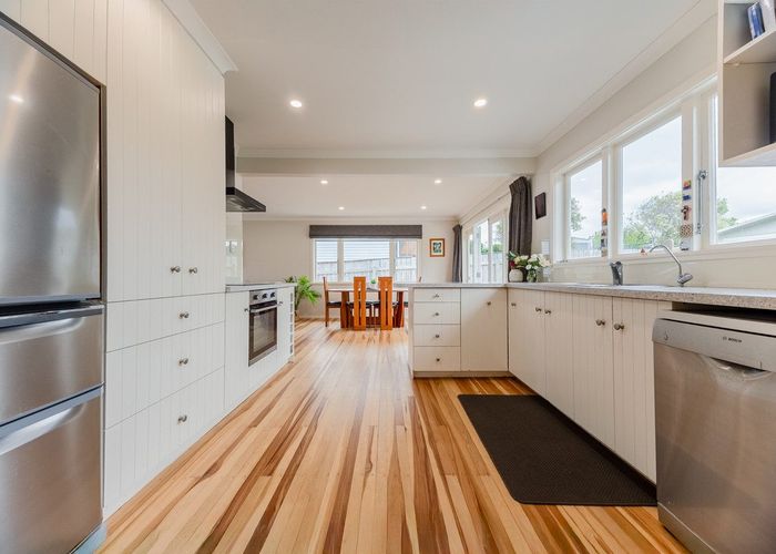  at 38 Gray Avenue, Paraparaumu Beach, Kapiti Coast, Wellington