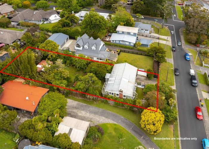  at 12 Outlook Road, Greenhithe, North Shore City, Auckland