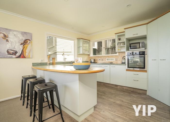  at 16 Salford Street, Newlands, Wellington