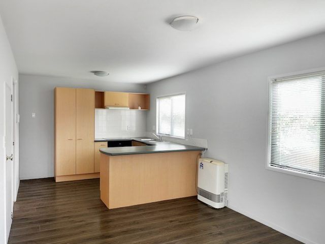  at 4/18 Roanoke Way, Albany, Auckland