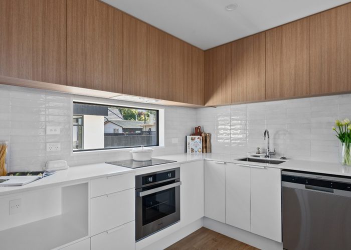  at 2/46 Tabart Street, Woolston, Christchurch City, Canterbury