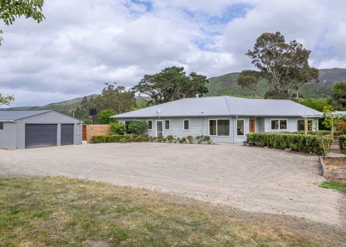  at 17 Algies Road, Featherston