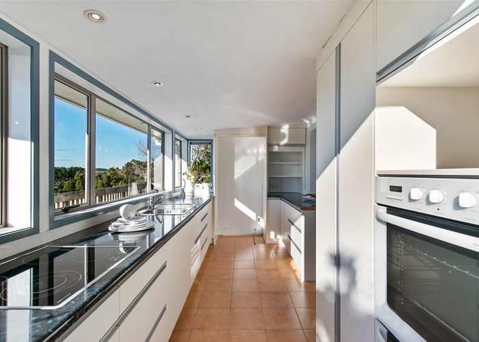  at 233 Point View Drive, Dannemora, Auckland