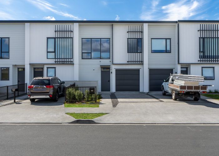  at 104A Pepene Avenue, Takanini, Papakura, Auckland