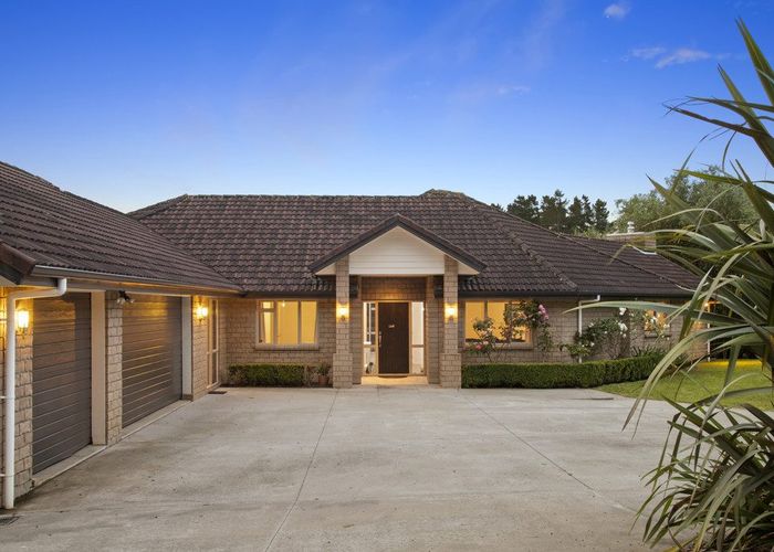  at 21 Old Barn Road, Papakura