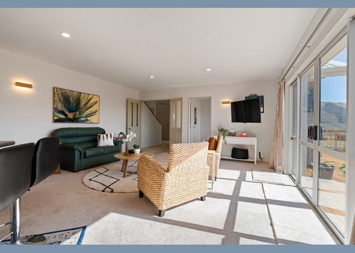  at 68 Downing Street, Crofton Downs, Wellington, Wellington