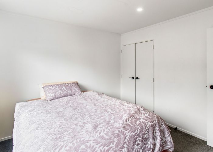  at 3a Randwick Place, Randwick Park, Manukau City, Auckland