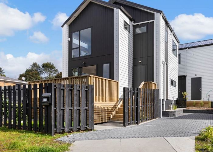  at 18A Minton Place, Manurewa, Auckland