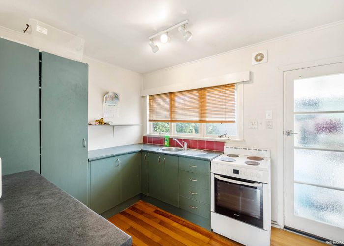  at 2/83 Symonds Street, Onehunga, Auckland