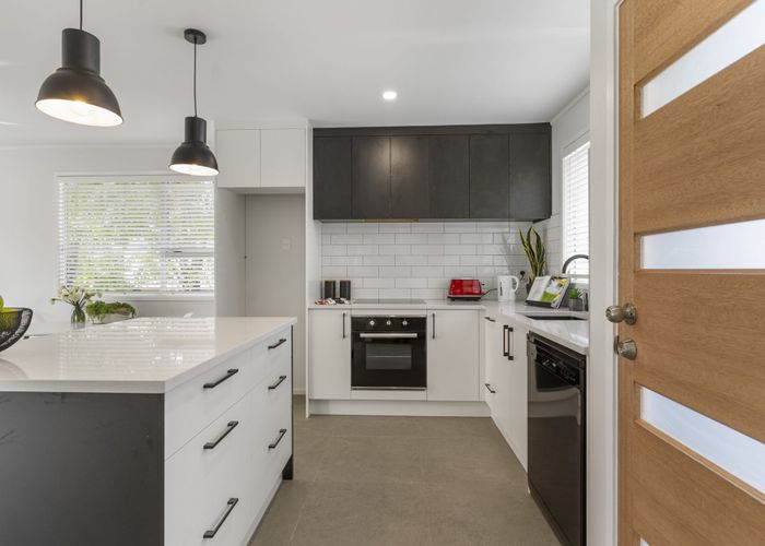  at 30 Matapouri Road, Mangere Bridge, Auckland