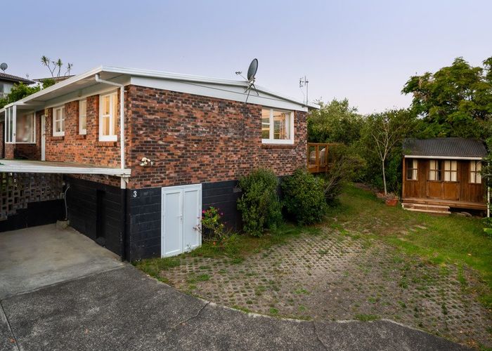  at 3/449 Beach Road, Mairangi Bay, North Shore City, Auckland