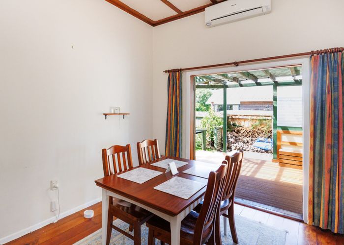  at 24 Rainforth Street, Roslyn, Palmerston North, Manawatu / Whanganui