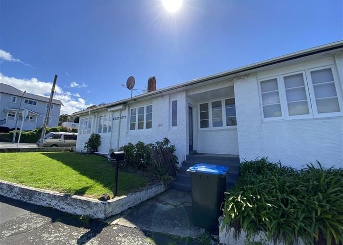  at 2/400 Mount Eden Road, Mount Eden, Auckland City, Auckland