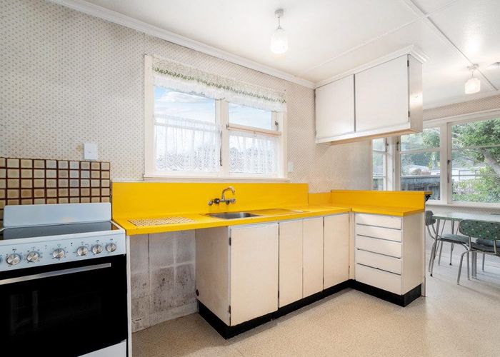  at 70 Fraser Street, Wainuiomata, Lower Hutt, Wellington