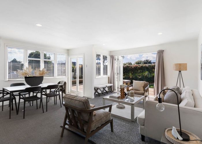  at 25 Holland Avenue, Point England, Auckland City, Auckland
