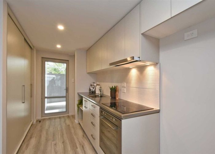  at 3/153 Hastings Street East, Waltham, Christchurch City, Canterbury