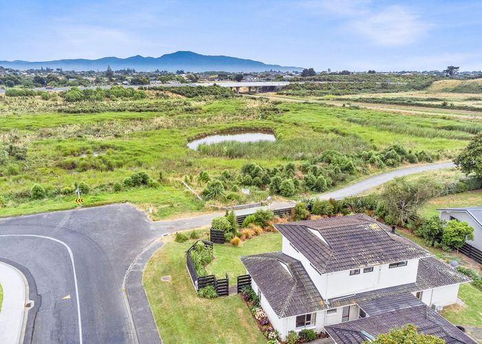  at 1 Manawa Avenue, Raumati Beach, Paraparaumu